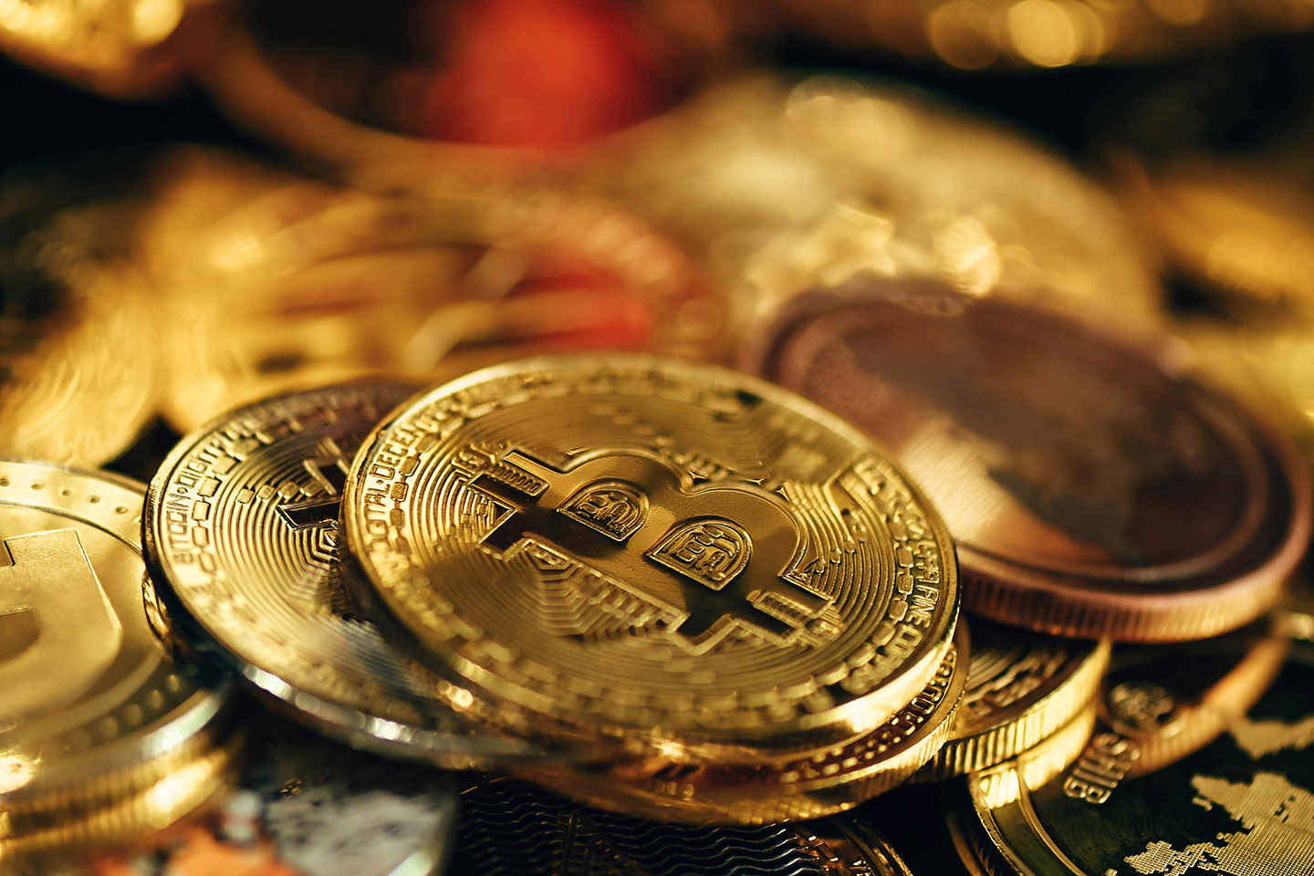 gold cryptocurrency coins. How cryptocurrencies are treated upon divorce—HNW Divorce Magazine