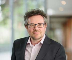 Peter Leckey (1)