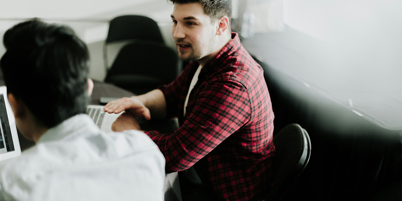 Legal guide to startups: taking on employees and contractors (1)