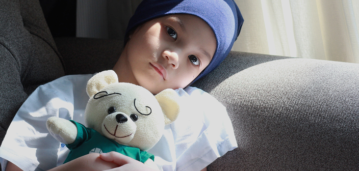 A young child patient holding a teddy bear. Russell-Cooke misdiagnosis claims solicitors