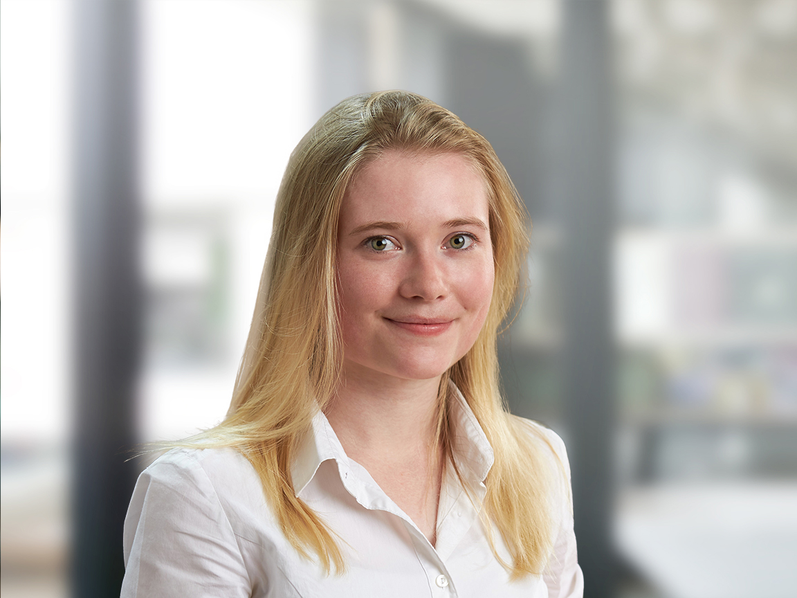 Lucy Saunders, Associate in the Russell-Cooke Solicitors, property litigation team.
